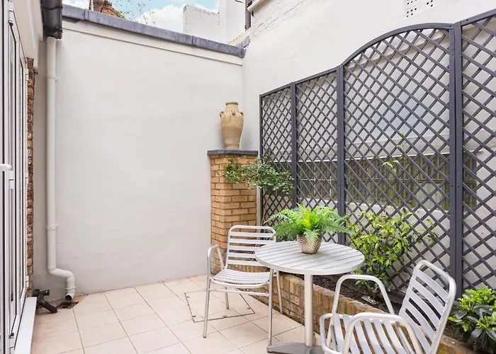 Stunning Knightsbridge 2Bed Flat!